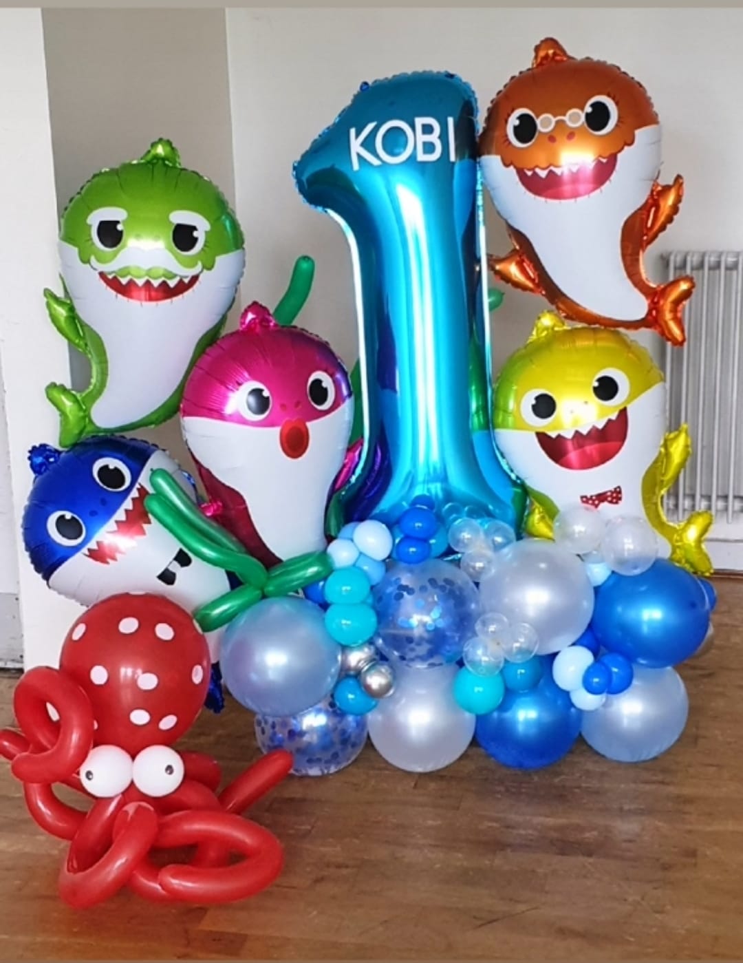 birthday balloons